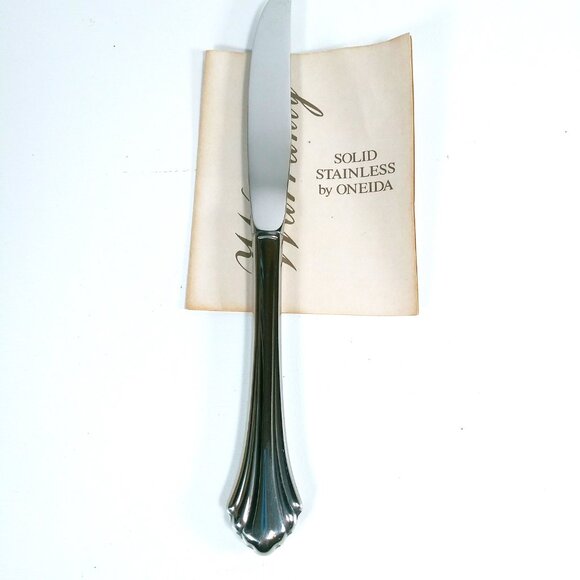 Vintage Oneida Distinction Deluxe Rembrandt Dinner Knife Butter/Jam Spreader New - Picture 2 of 6